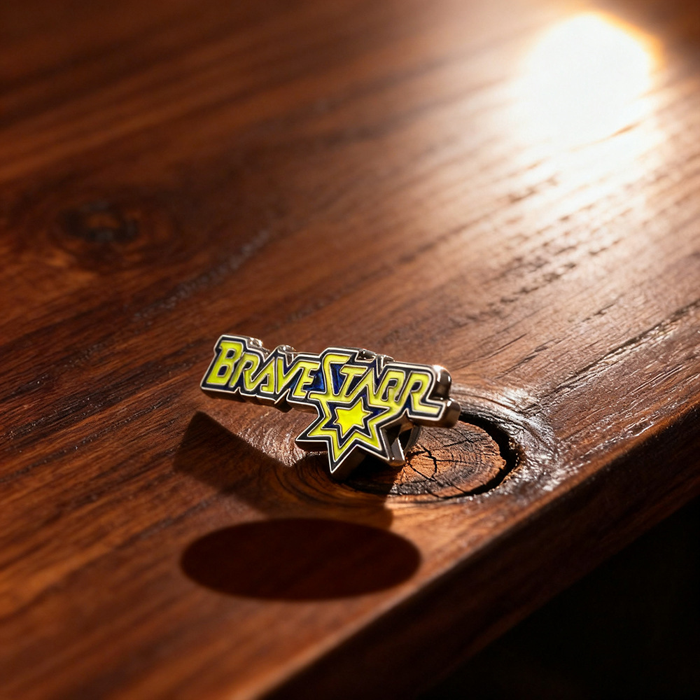 클래식 애니메이션 영어 로고 브로치 우주 탐험 테마 배 - Anime Merchandise Logo 리뷰 및 가격
